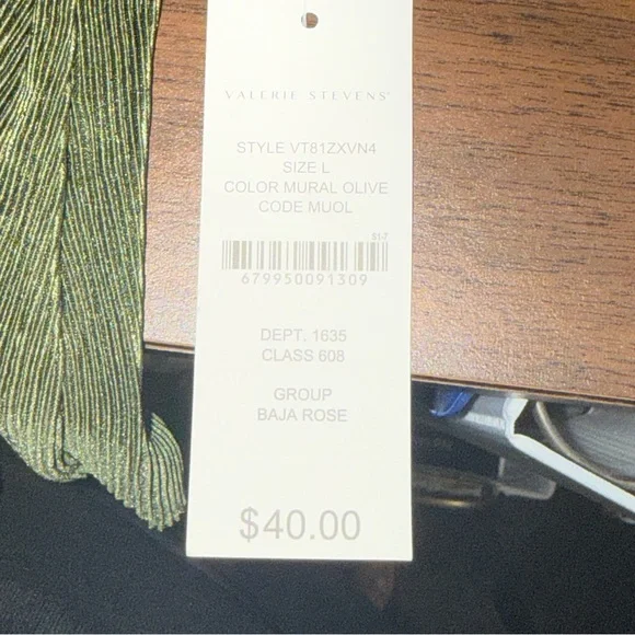 NWT Valerie Stevens Olive Pleated Velvet Knit Top L Boho Chic - Picture 6 of 8